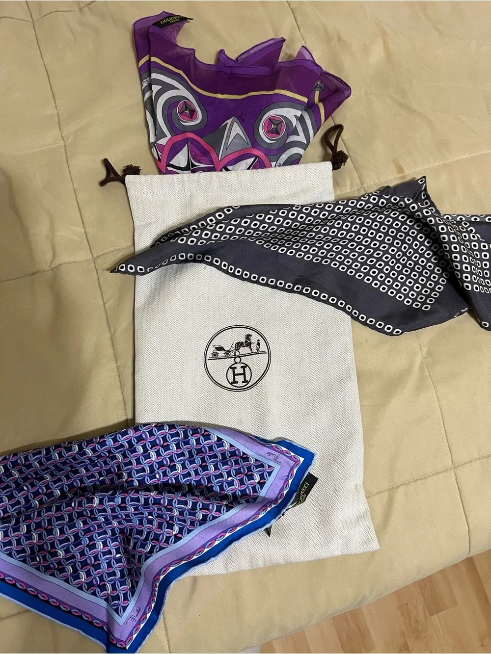 Emilio Pucci & Tom Ford Luxury Silk Pocket Square Bundle (3 Pieces) – Made in It